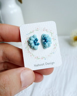 Cercei Blue Flowers