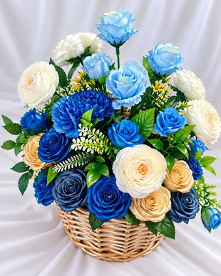 Coș floral elegant Blue Harmony  Trandafiri din satin handmade