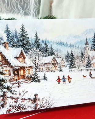 Felicitare de Crăciun cu detalii decorative realizate manual