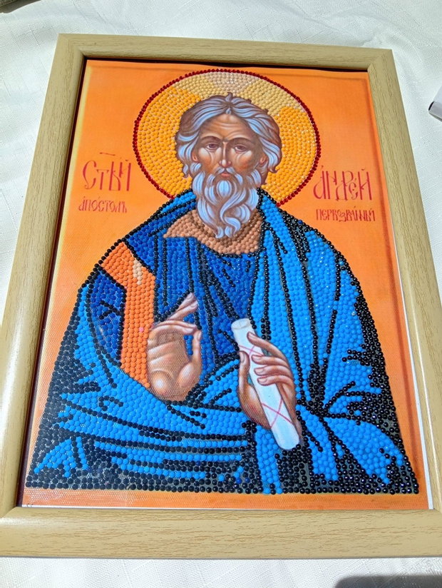 Icoane personalizate tehnica Diamond Painting 3D, lucrate manual