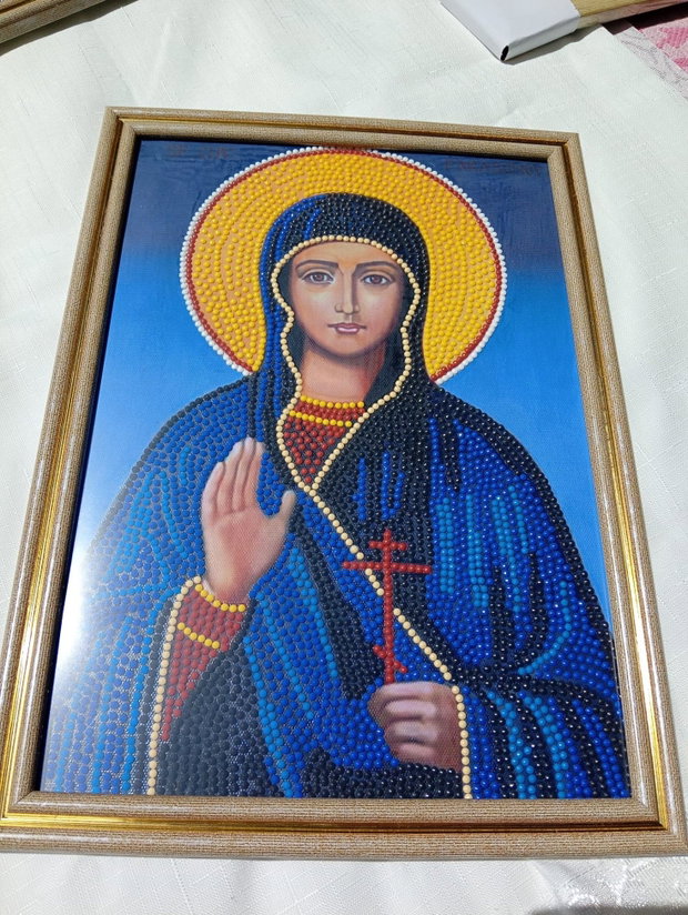 Icoane personalizate tehnica Diamond Painting 3D, lucrate manual