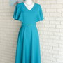 Rochie Clos Eleganta Turcoaz cu Volane pe Umeri