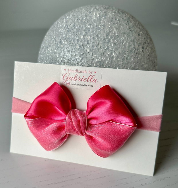 Bentiță elastică handmade pentru fetite cu fundă din satin