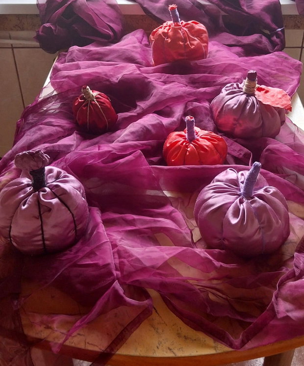 Decoratiuni/Ornamente de toamna/Halloween în forma de dovleci