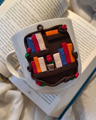 Cana personalizata handmade pentru iubitorii de carti/cititori