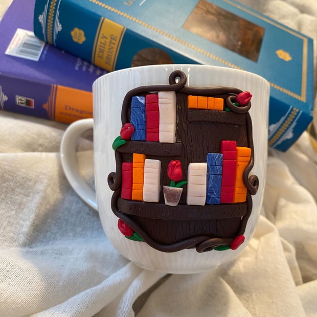 Cana personalizata handmade pentru iubitorii de carti/cititori