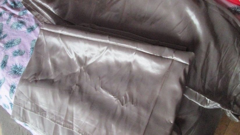 2 draperii bej elegante
