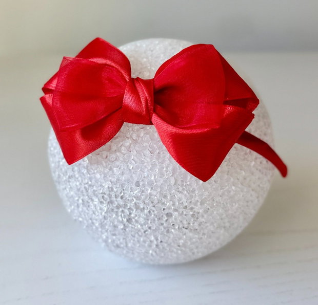 Bentiță handmade cu fundă din satin, pentru fetițe și mămici