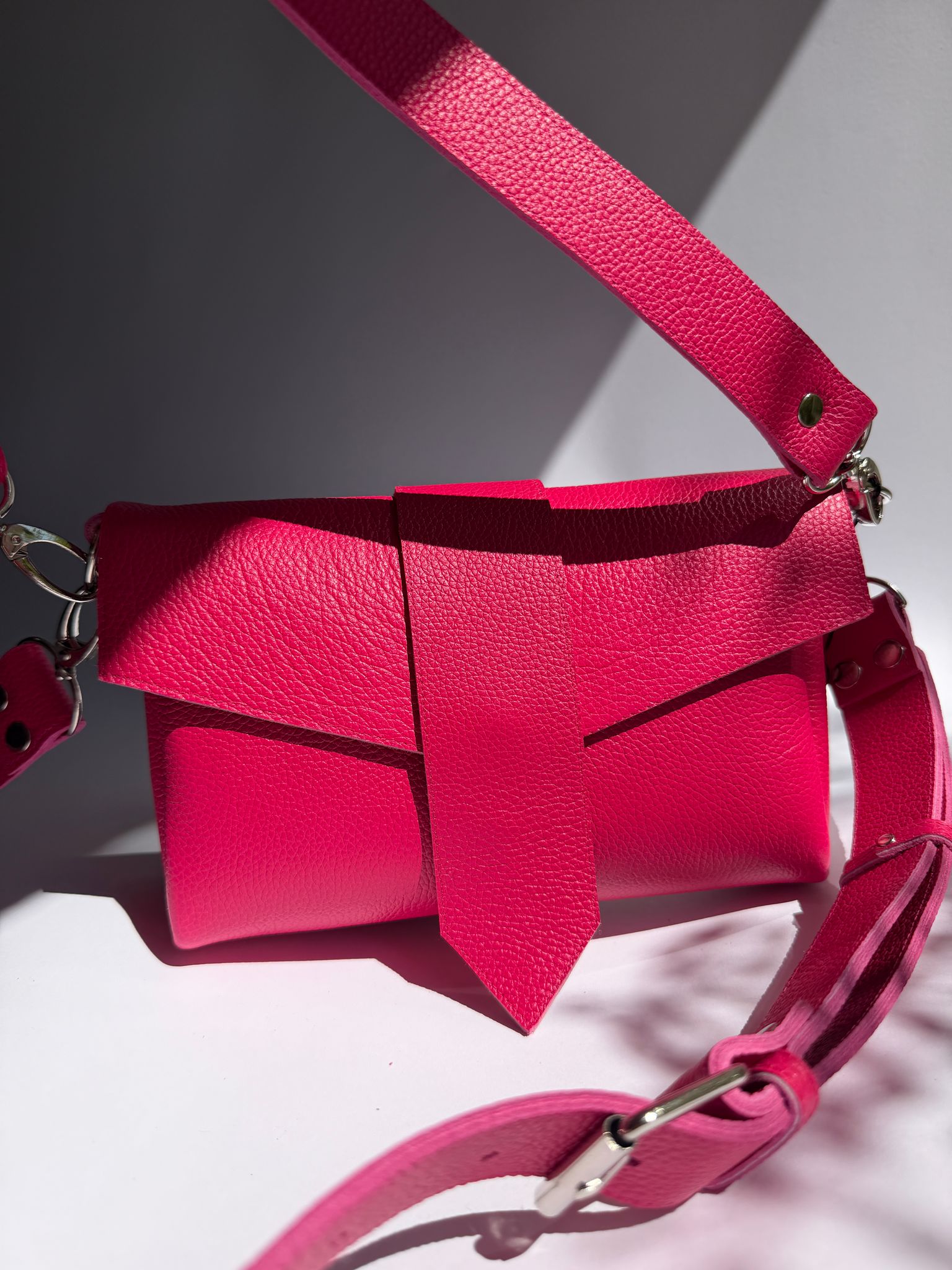 Geantă din piele naturală LOVE MAGENTA | Dichisar